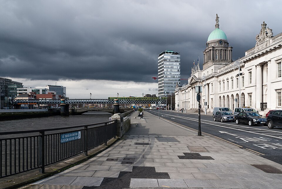 Dublino: Custom House Quay, Dublin (DSC06368)