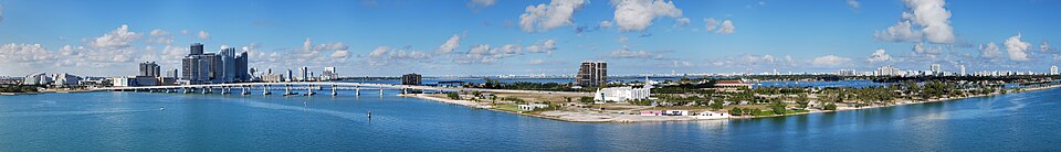 Miami: BiscayneBayPanorama